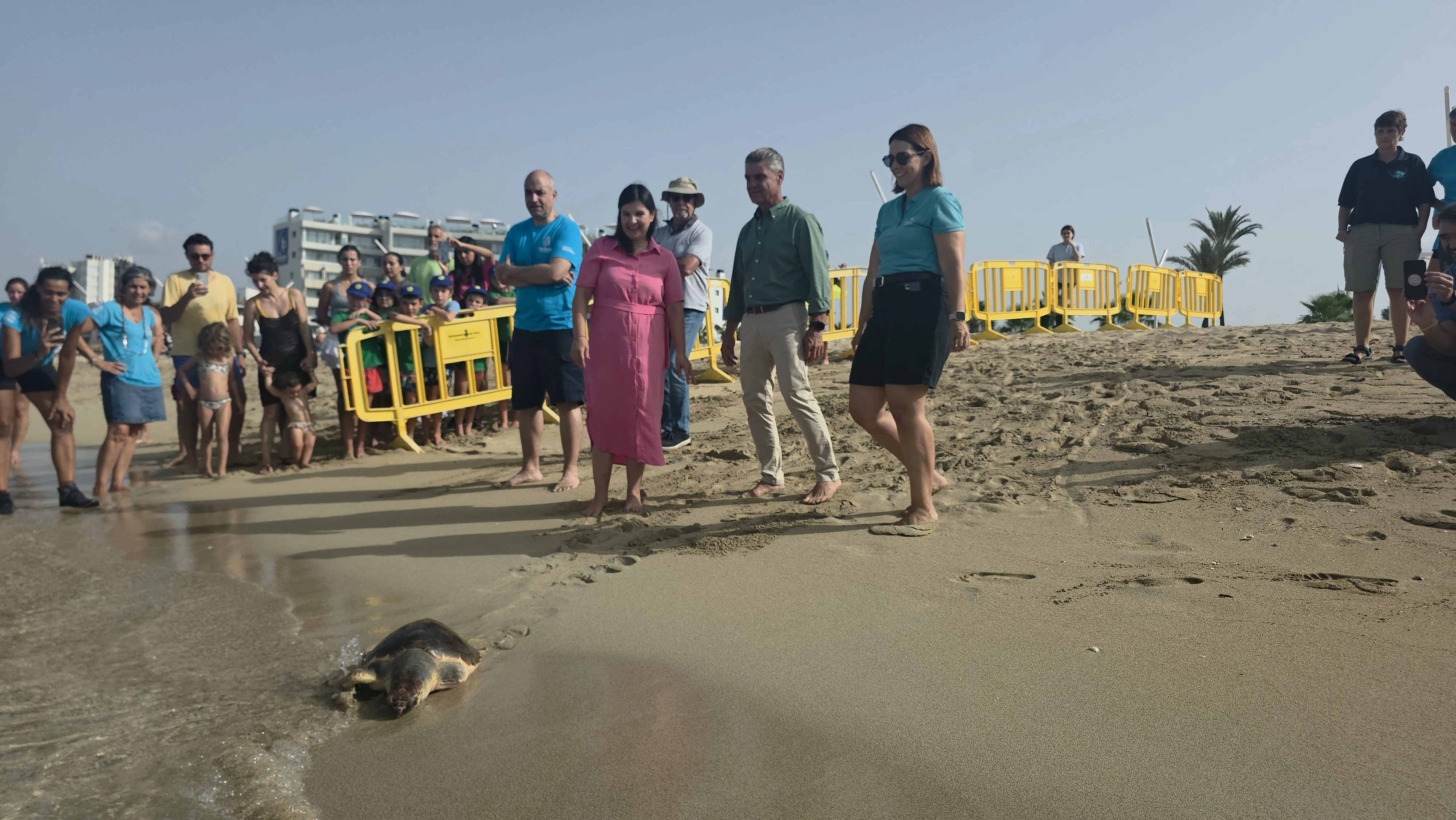 Baleares presenta la campaña "Aquí Salvamos Tortugas" con la liberación de Nura